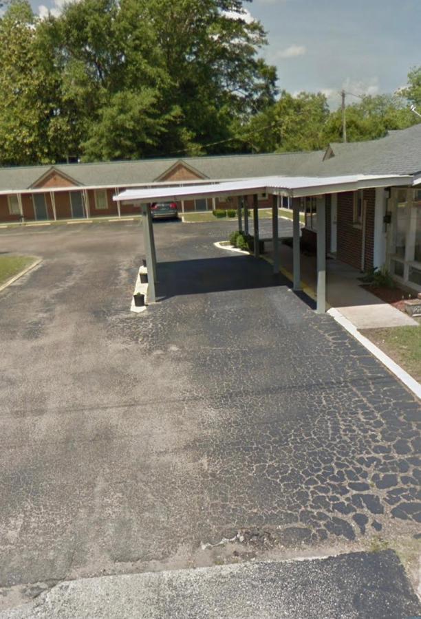 Budget Inn Monroeville Buitenkant foto