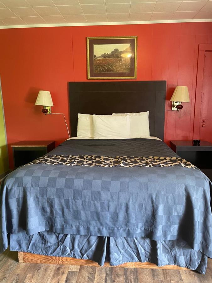 Budget Inn Monroeville Buitenkant foto