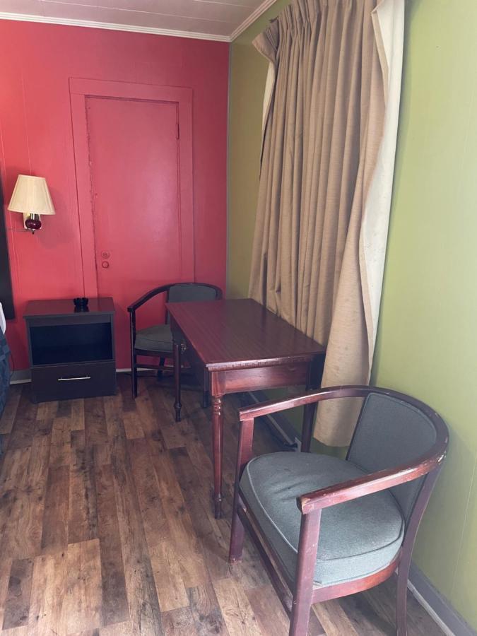 Budget Inn Monroeville Buitenkant foto